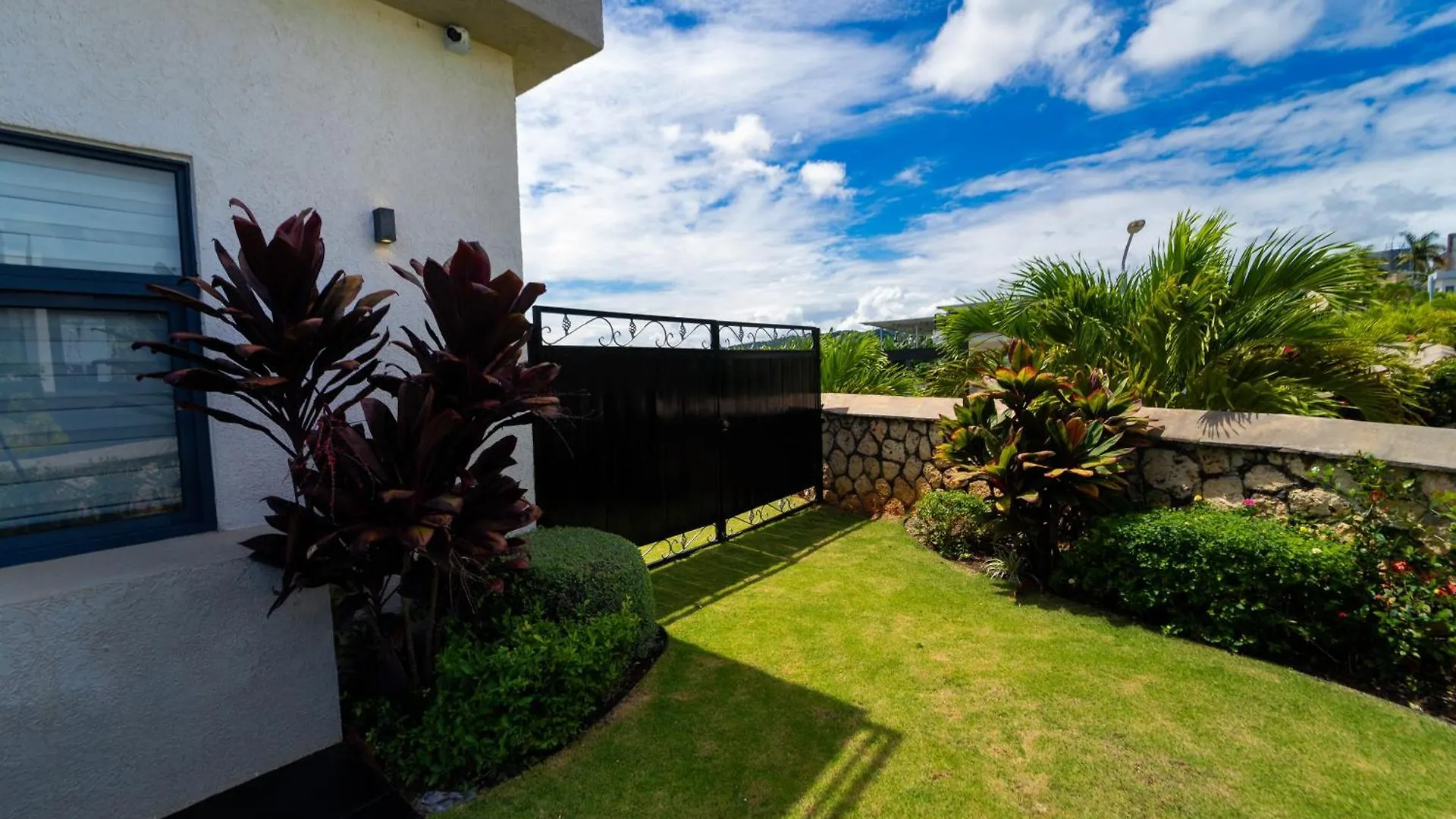 Pyramid Dreamstay 67 Ocho Rios 0*,  Jamaica